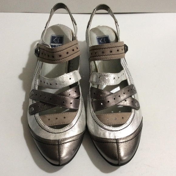 Mam’Zelle silver leather upper closed toe sandal - Picture 3 of 7